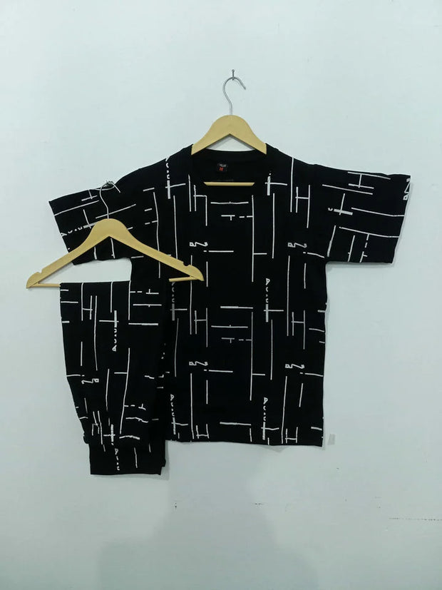 Black Capri Printed Night Suit